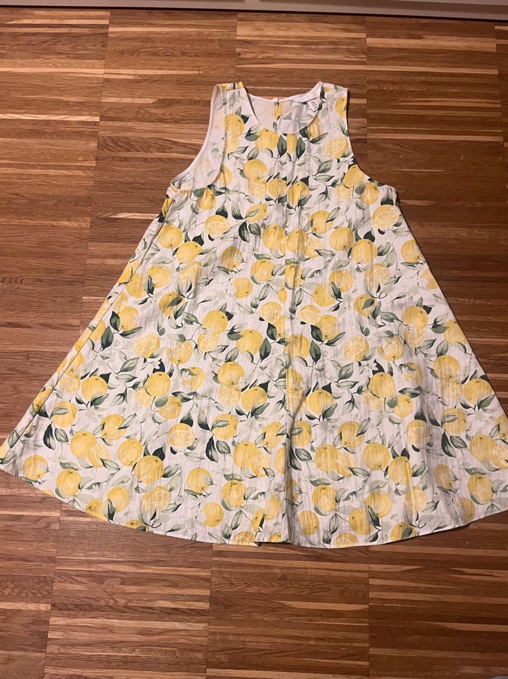 H&M Kleider: Summer Ready Dress – Gebraucht aus Zürich von sar_ghn5