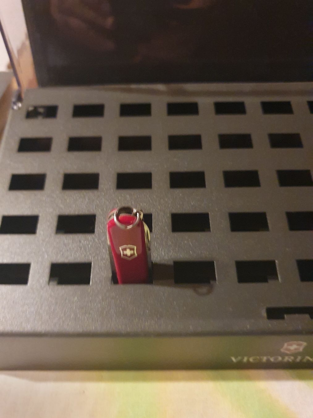 Victorinox Taschenmesser: victorinox presentoir mini couteau – Gebraucht aus Oron-le-Châtel von Chrisvintage 3