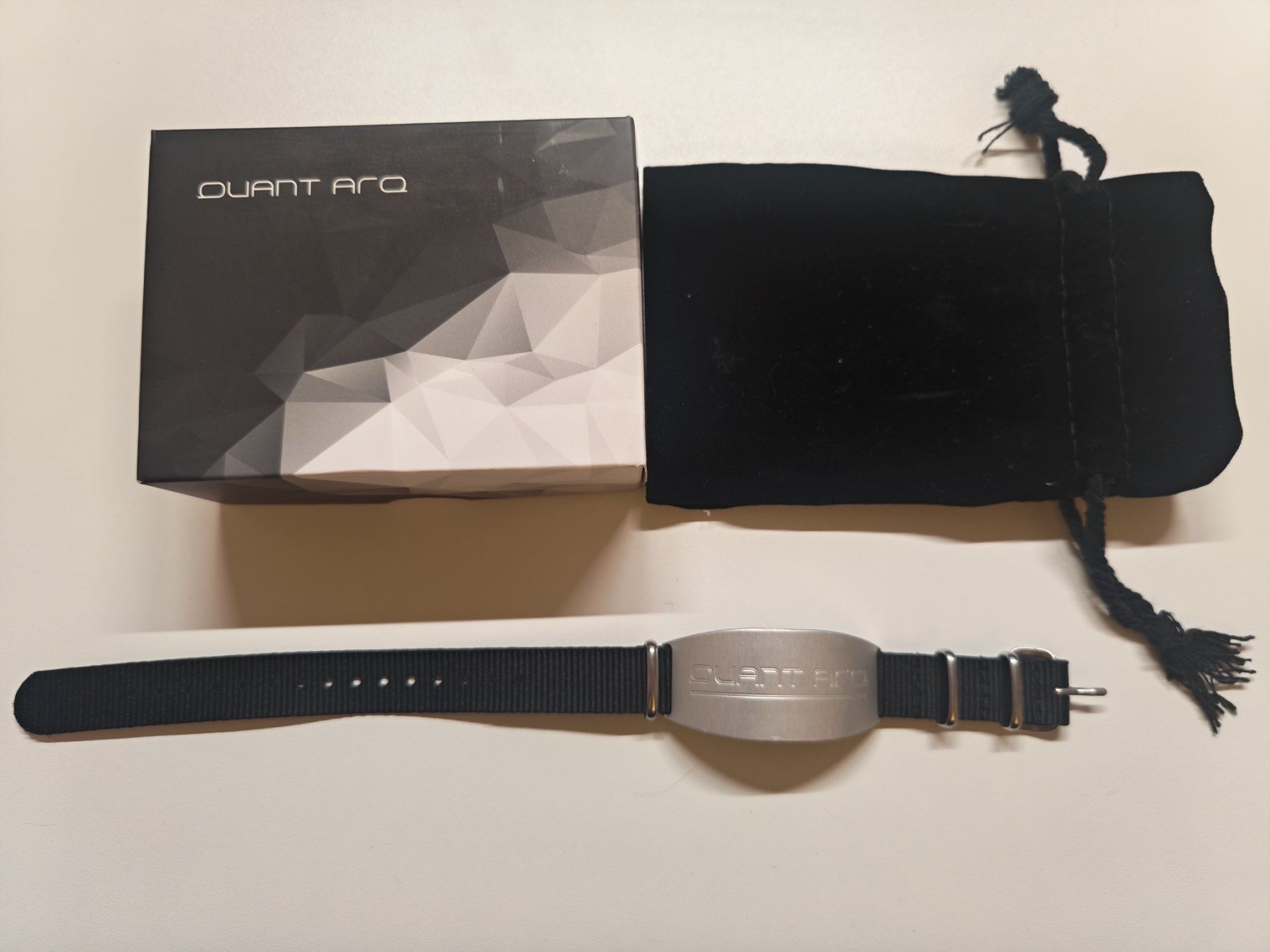 Bracciali & Braccialetti: Quant Arq Armband – Usato da Liestal venduto da Kratzilla