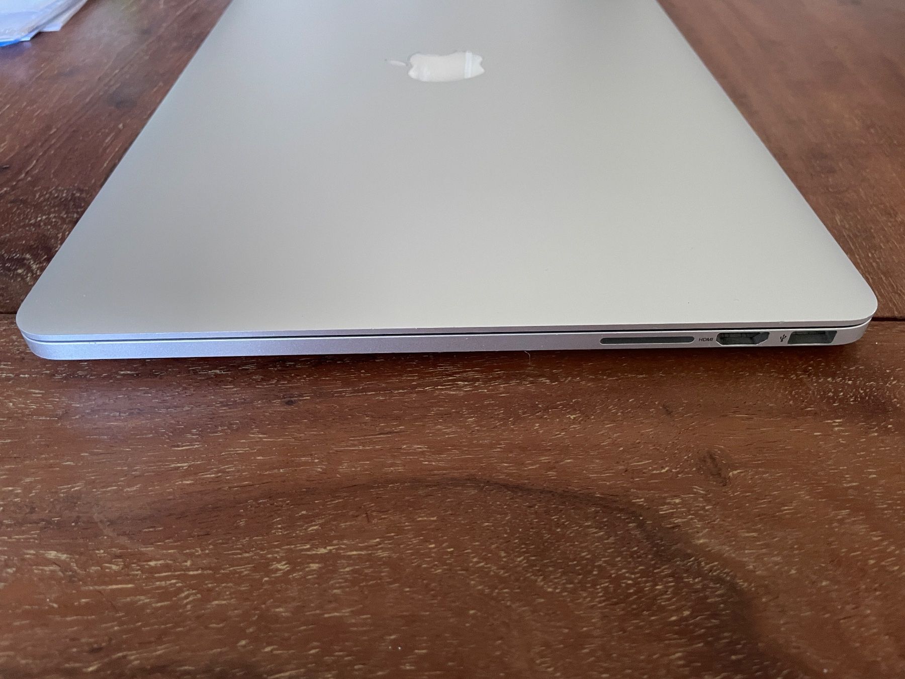 Apple Notebooks: MacBook Pro 15 Mid 2015 DG – Defekt aus Zürich von  2