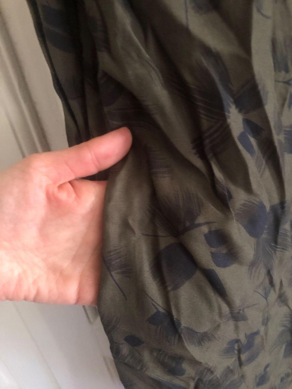 Kleider: Robe HARTFORD 38 viscose – Neu und originalverpackt aus Arnex-sur-Orbe von cameleonfringant 1