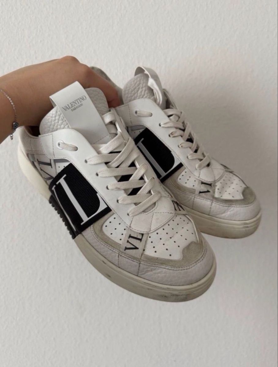 Scarpe da uomo: Valentino Garavani Sneakers – Usato da Dübendorf venduto da MariaS. 7