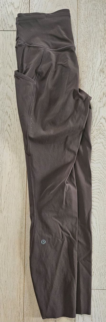 Lululemon Leggings: LULULEMON FAST AND FREE TIGHTS – Neuf (Voir description) à Roggwil BE par kuerbiskuchen 1