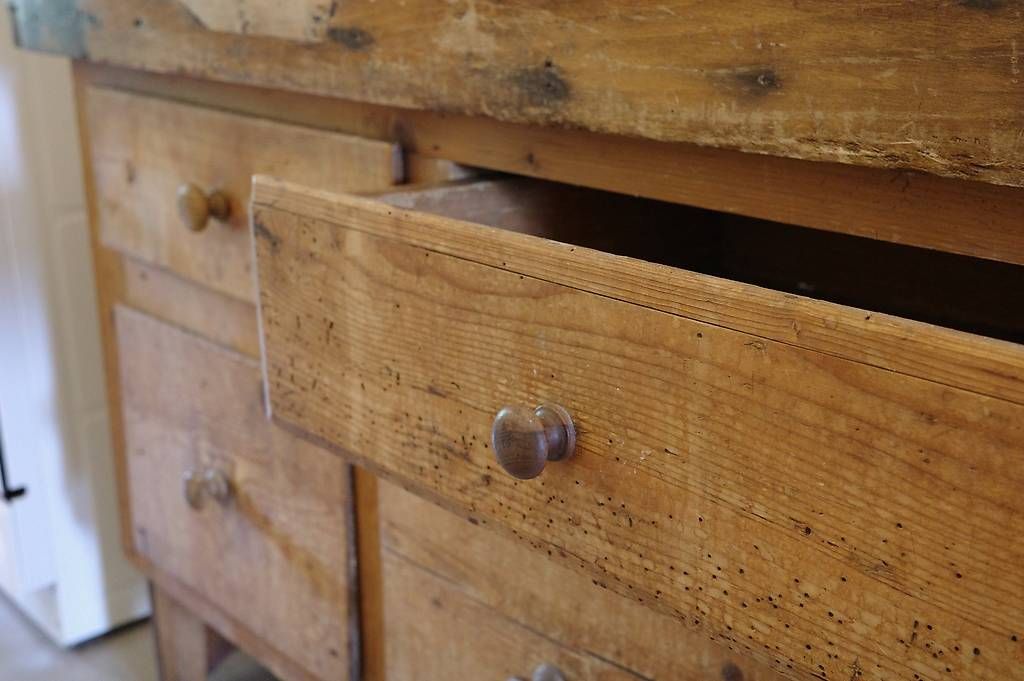 Articoli in legno: Billot de boucher avec tiroirs – Usato da Corsier-sur-Vevey venduto da ric_lb2t 4