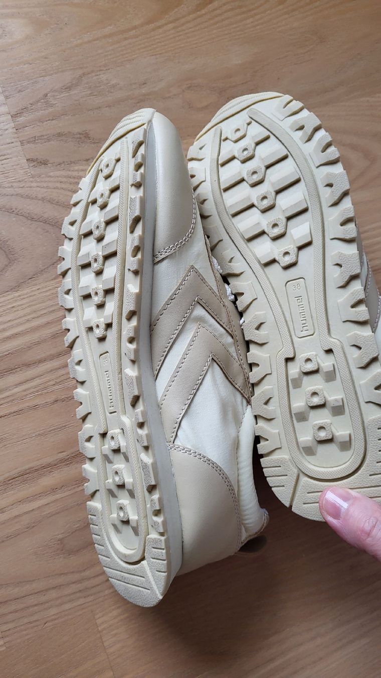 Damenschuhe: Sneacker Gr.38 – Neu und originalverpackt aus Muttenz von Igma 2
