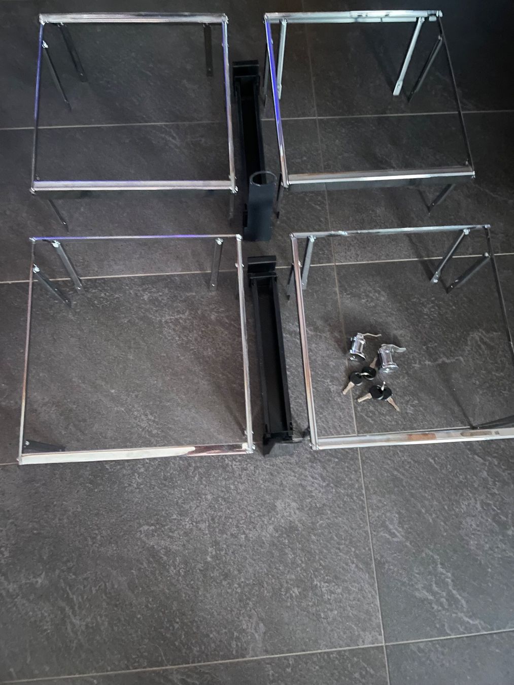 Interio Scaffali: Quadro möbel hängeregister – Usato da Derendingen venduto da Resu8263