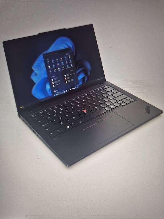 Notebook: Lenovo Thinkpad T14 Gen 6  – Usato da Winterthur venduto da marsilein79