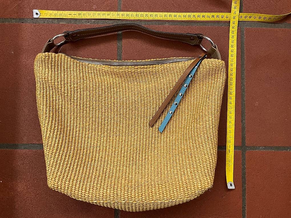 Borse da donna: Handtasche geflochten – Usato da Ebnat-Kappel venduto da Chantalle
