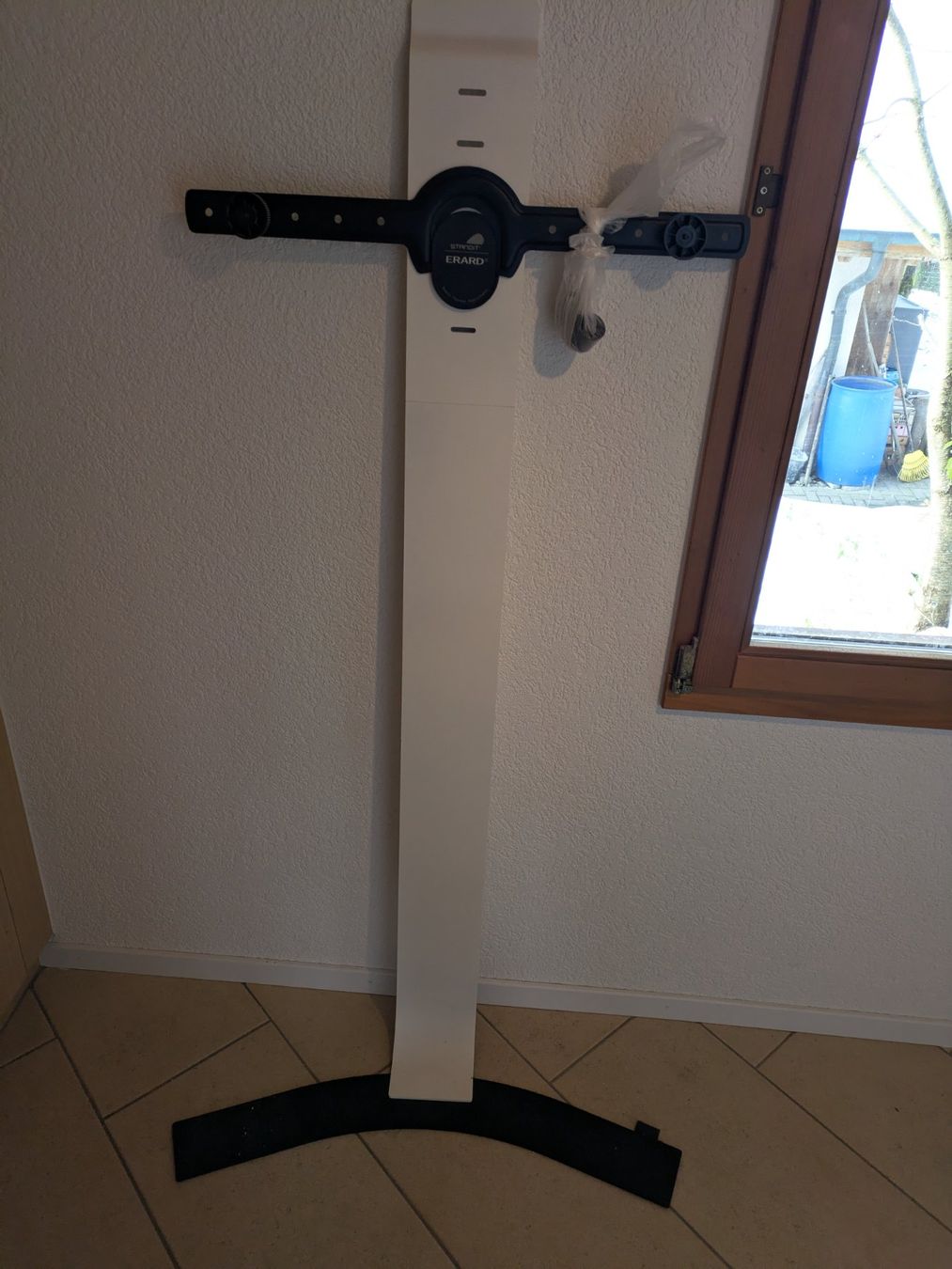 Supporti a parete: Erard Standit 600 Boden - Wandhalterung – Usato da Hindelbank venduto da Stupsnase.ch 2