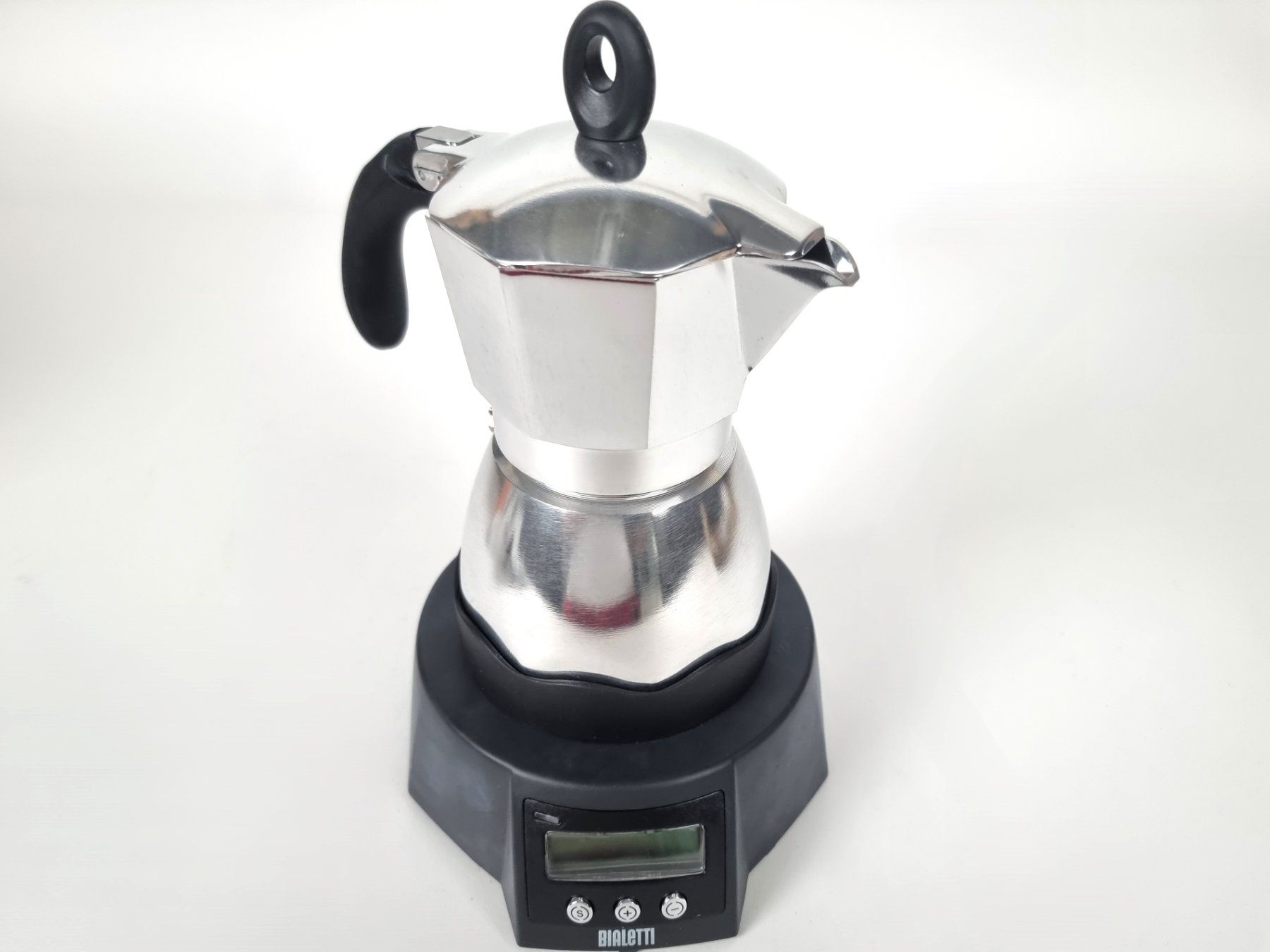 Bialetti Macchine per caffè & Macchine per espresso: Elektronische Espressomaschine Bialetti – Usato da Urtenen-Schönbühl venduto da Restwert_Schoenbuehl 2
