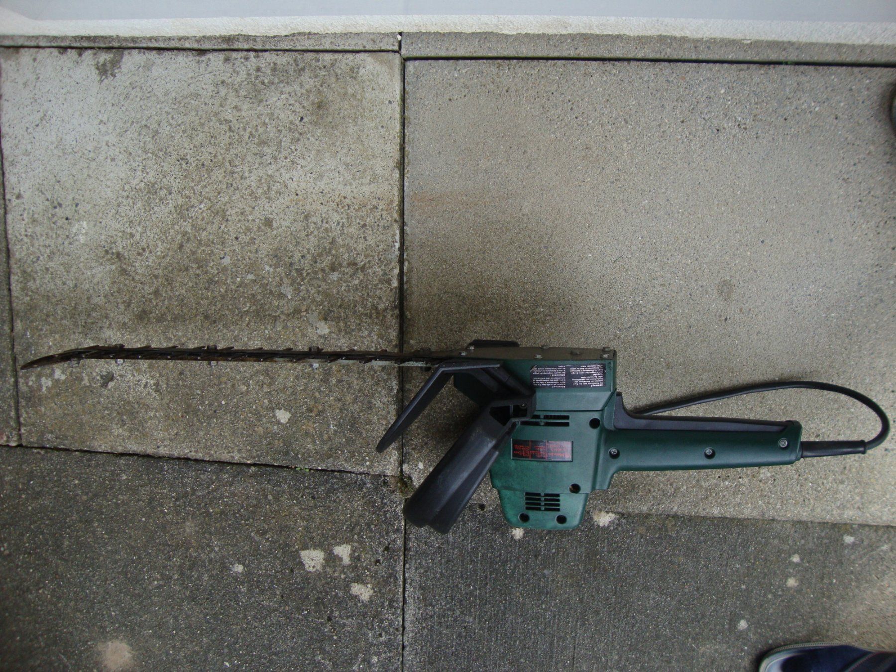 Seghe: Elektro Heckenschere Metabo HS 8044 S 400 W – Usato da Niederhasli venduto da Hasli85 3