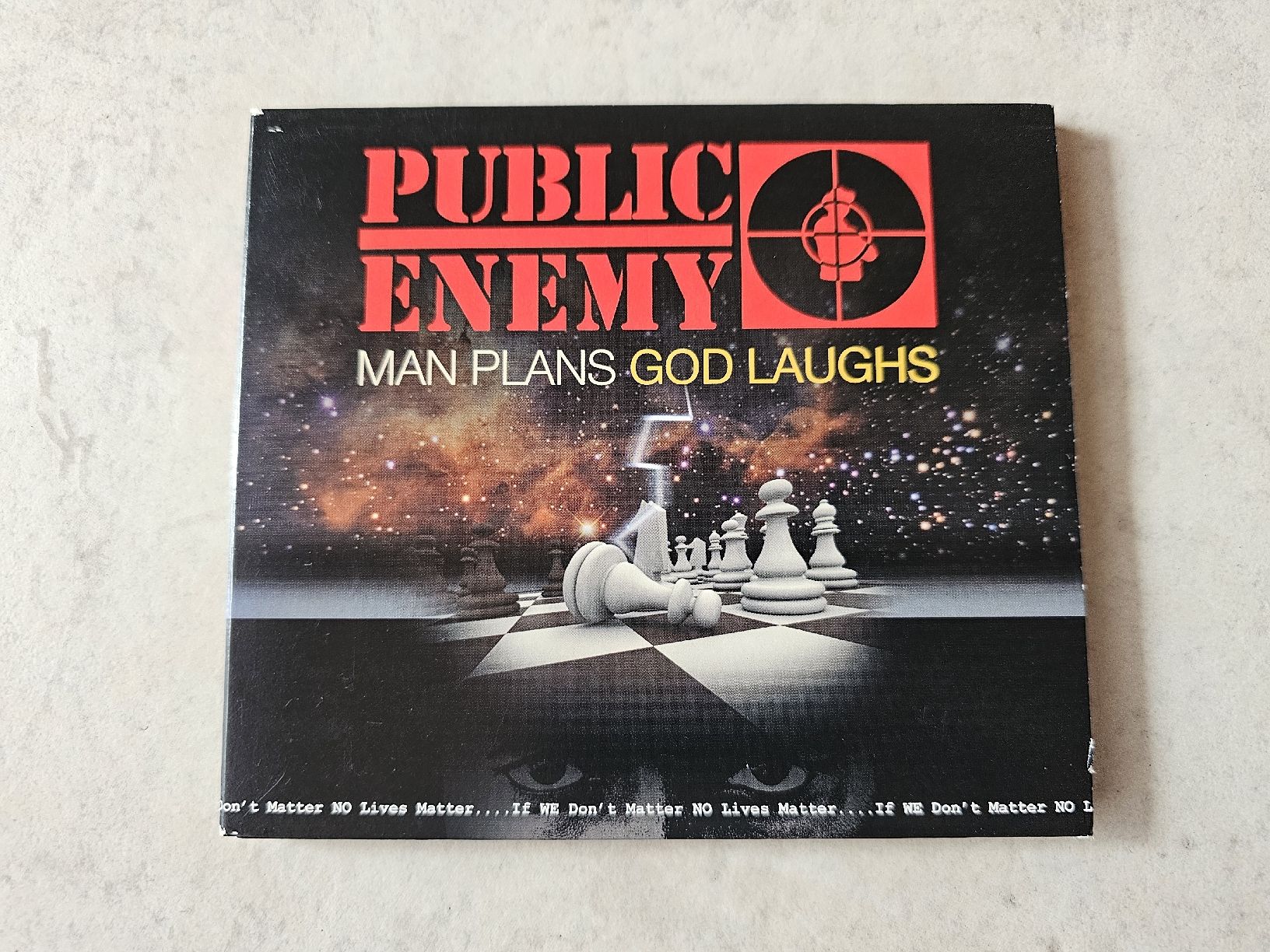 CD: Public Enemy  -  Man Plans God Laughs – Usato da Schneisingen venduto da backstore24