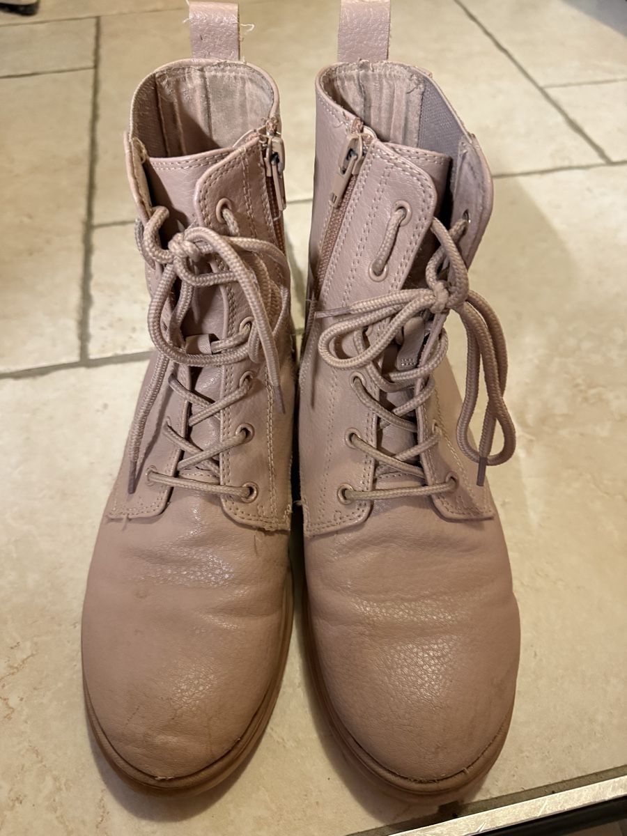 Scarpe per ragazze: Chaussures roses 38 – Usato da Tavannes venduto da calimero1012