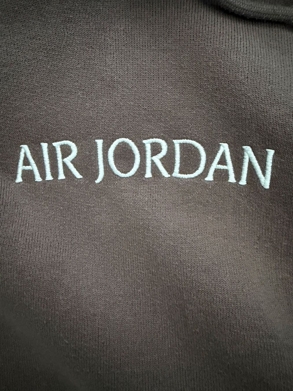 Jordan Maglioni & Felpe: Air Jordan Hoodie – Usato da Grabs venduto da Alvin13 1