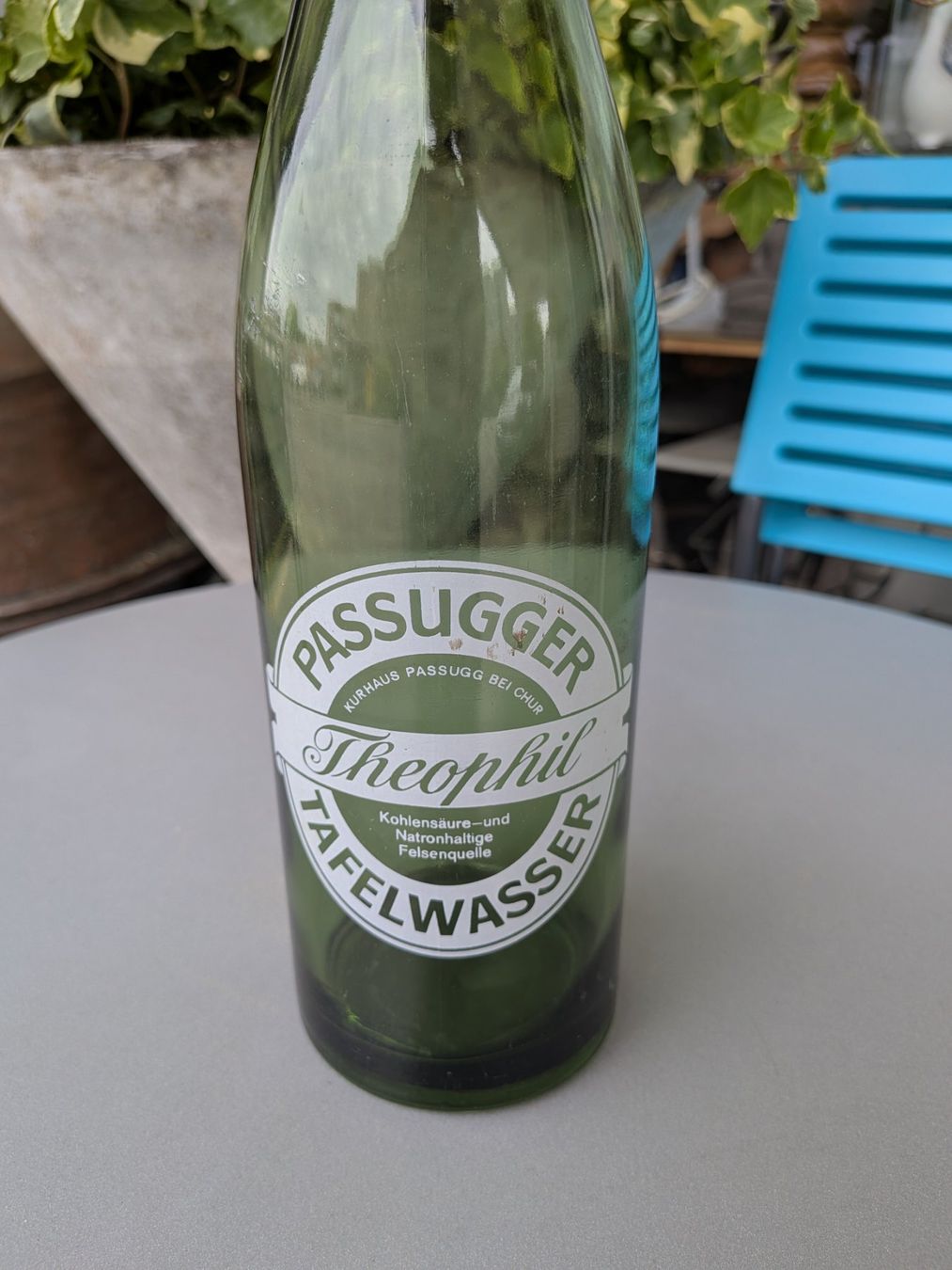 Bicchieri, Caraffe & Bottiglie: Ältere Passugger Tafelwasser Flasche Glasflasche – Usato da Emmen venduto da magelan 3