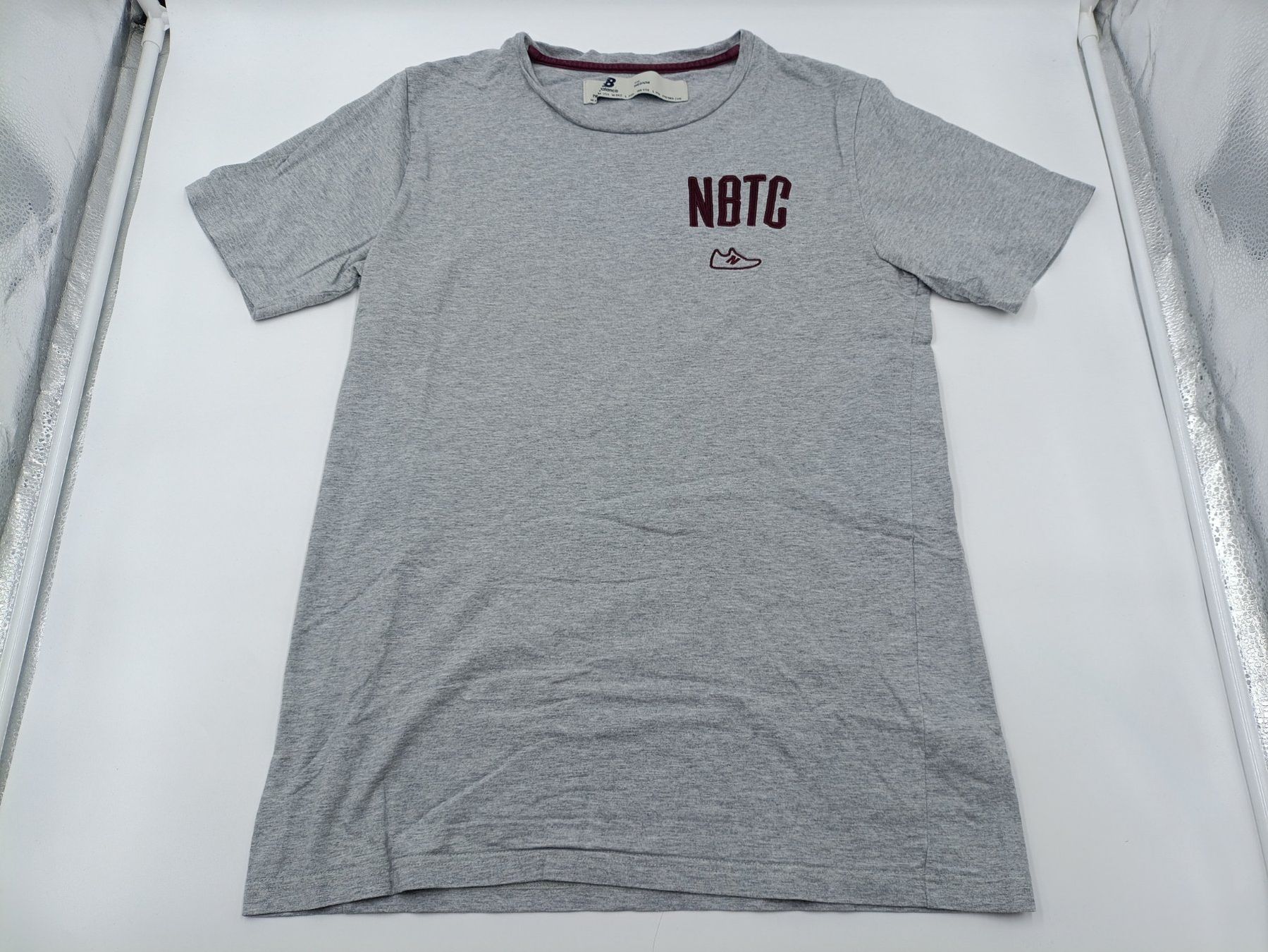 New Balance T-shirt: New Balance T-shirt, Grösse M – Usato da Wil SG venduto da Donaldus