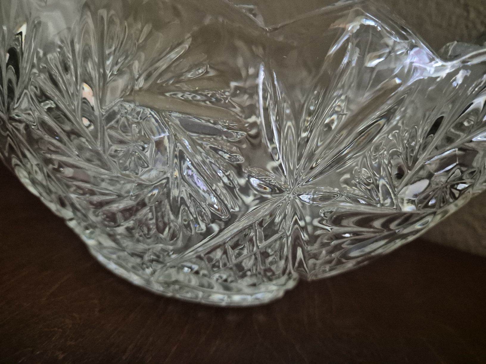 Ciotole: Grosse Glasschale oval mit Schliffmuster – Usato da Eschlikon TG venduto da zuzanka80 3