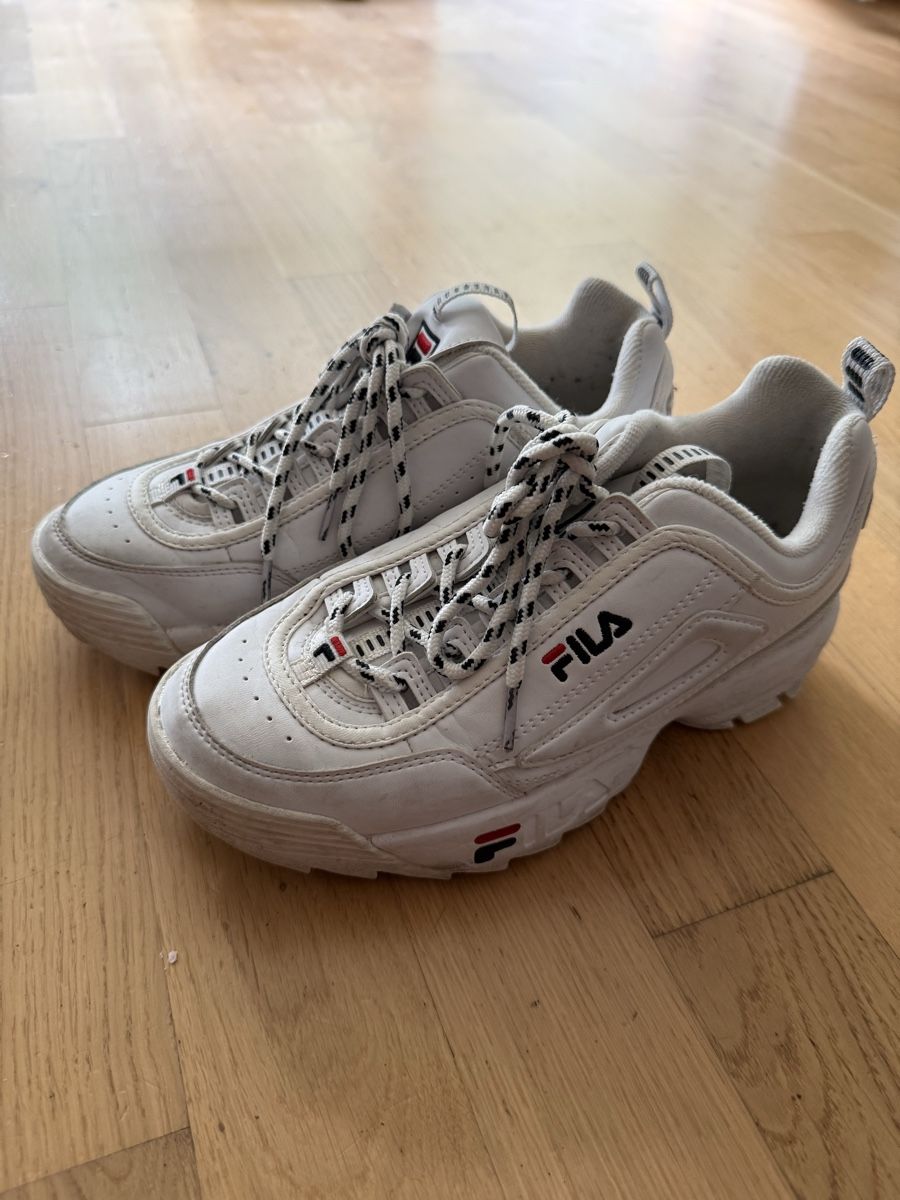 Scarpe da donna: FILA shoes (39) – Usato da Vevey venduto da say_c25m