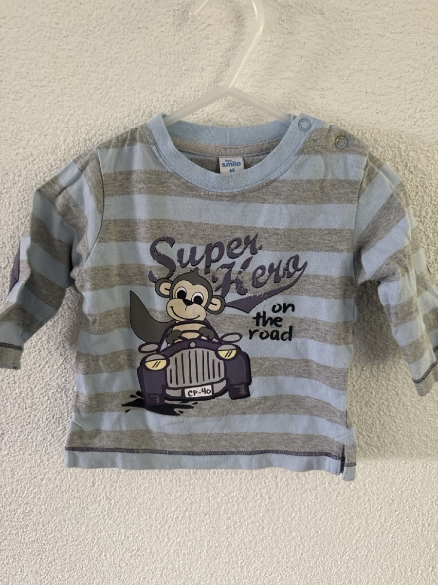 Maglioni & Felpe: Langarmshirt Gr. 68 "Super Hero" Affe Auto  – Nuovo (secondo la descrizione) da Freidorf TG venduto da nad_fxh7