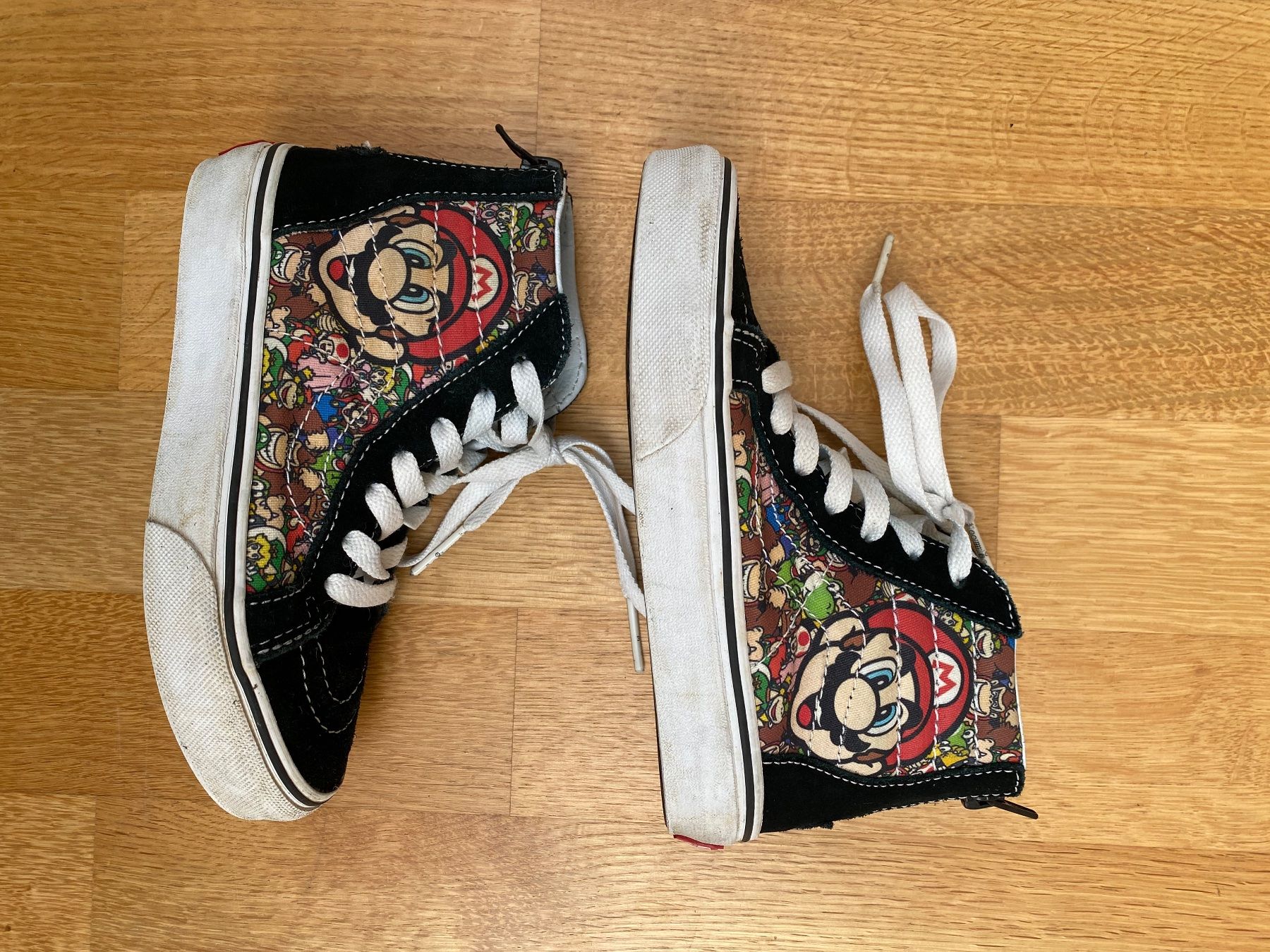 Vans Scarpe per ragazzi: Seltene Vans, Super Mario Nintendo, Gr 31 – Usato da Münchenstein venduto da Ladypink7 2