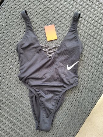 Badekleid Nike schwarz