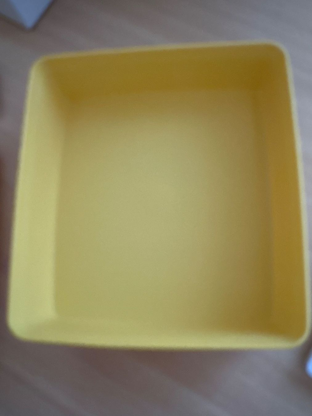Tupperware Contenitori & Simili: Tupperware Dose, Klassiker, gelb/rot, Retro, Vintage – Usato da Ibach venduto da lisch3 4