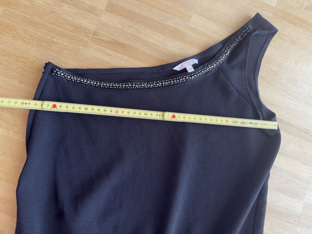 Tute: Schwarzer Einteiler/Jumpsuit Clockhouse Gr. 42 – Usato da St Gallen venduto da Berta343 7