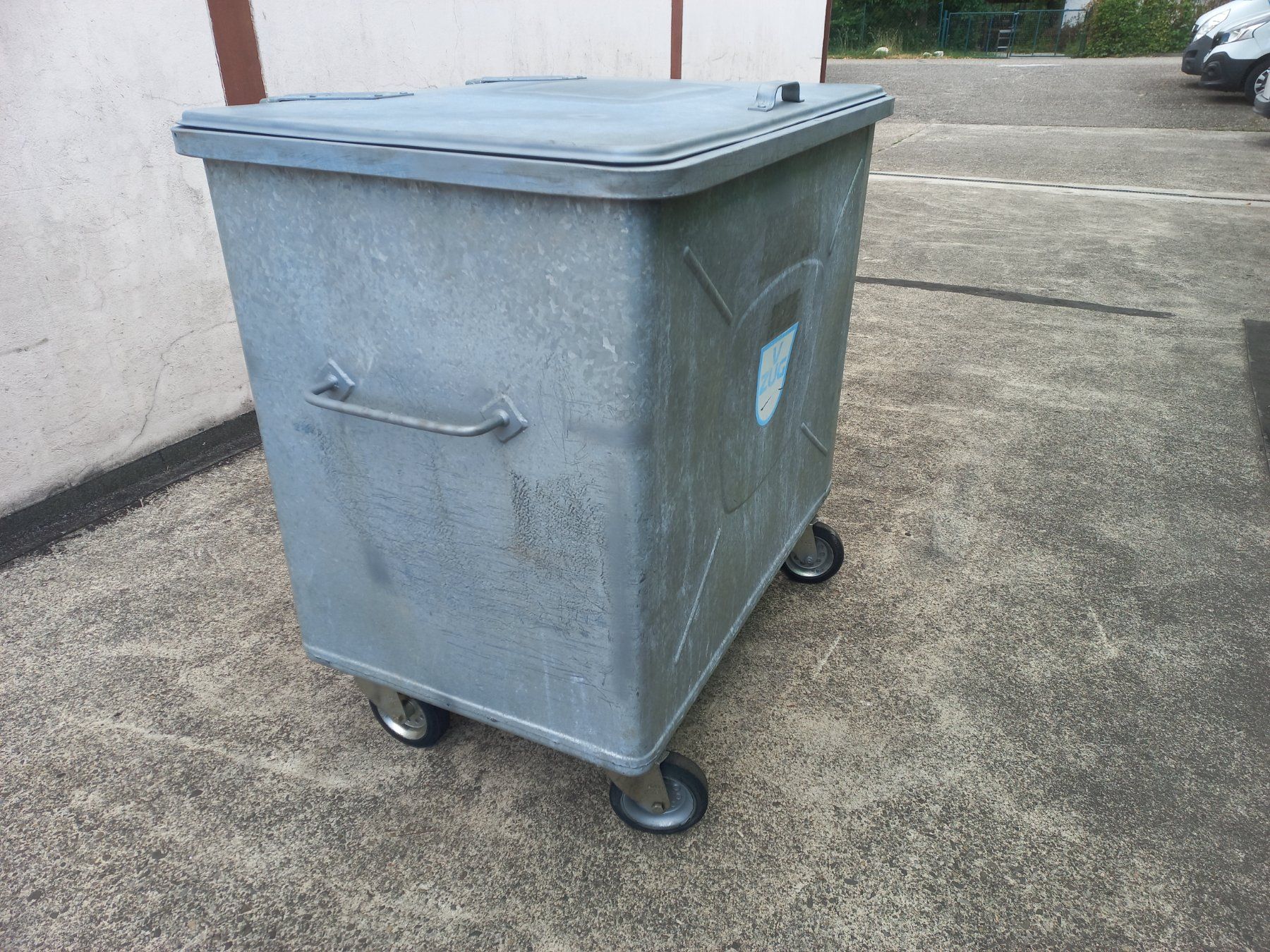 Autres articles bureau & commerces: Abfallcontainer Kehrichtcontainer Müllcontainer Container 2 – D'occasion à DULLIKEN par Lerchclassicdulliken