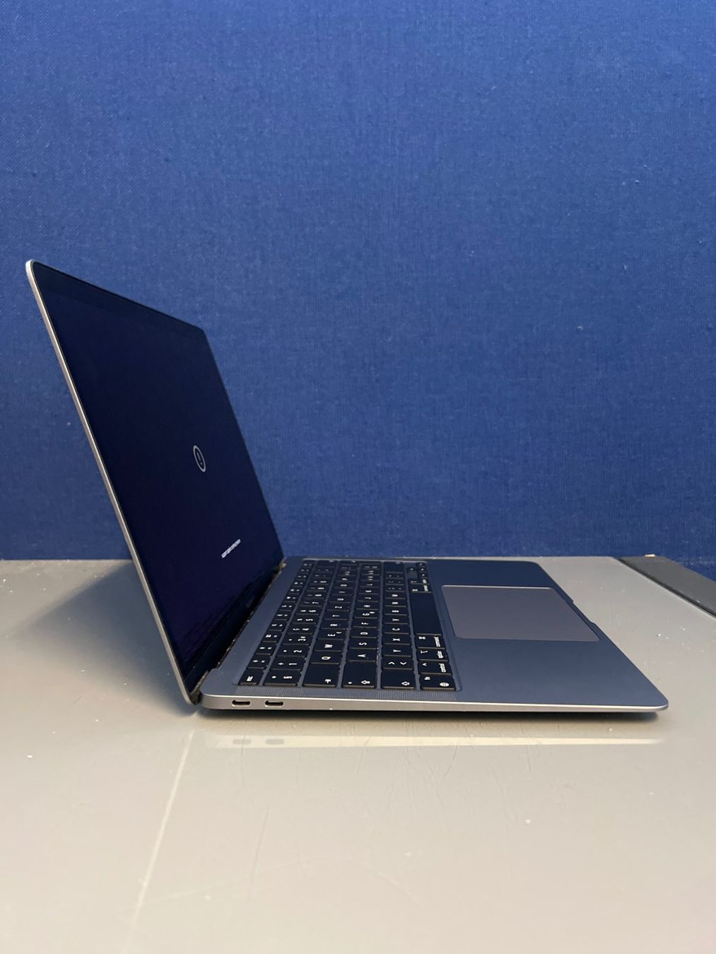 Apple Notebook: MacBook Air 13" 2020 Grey M1 Startprobleme #25 – Difettoso da Dietikon venduto da speedkauf 1