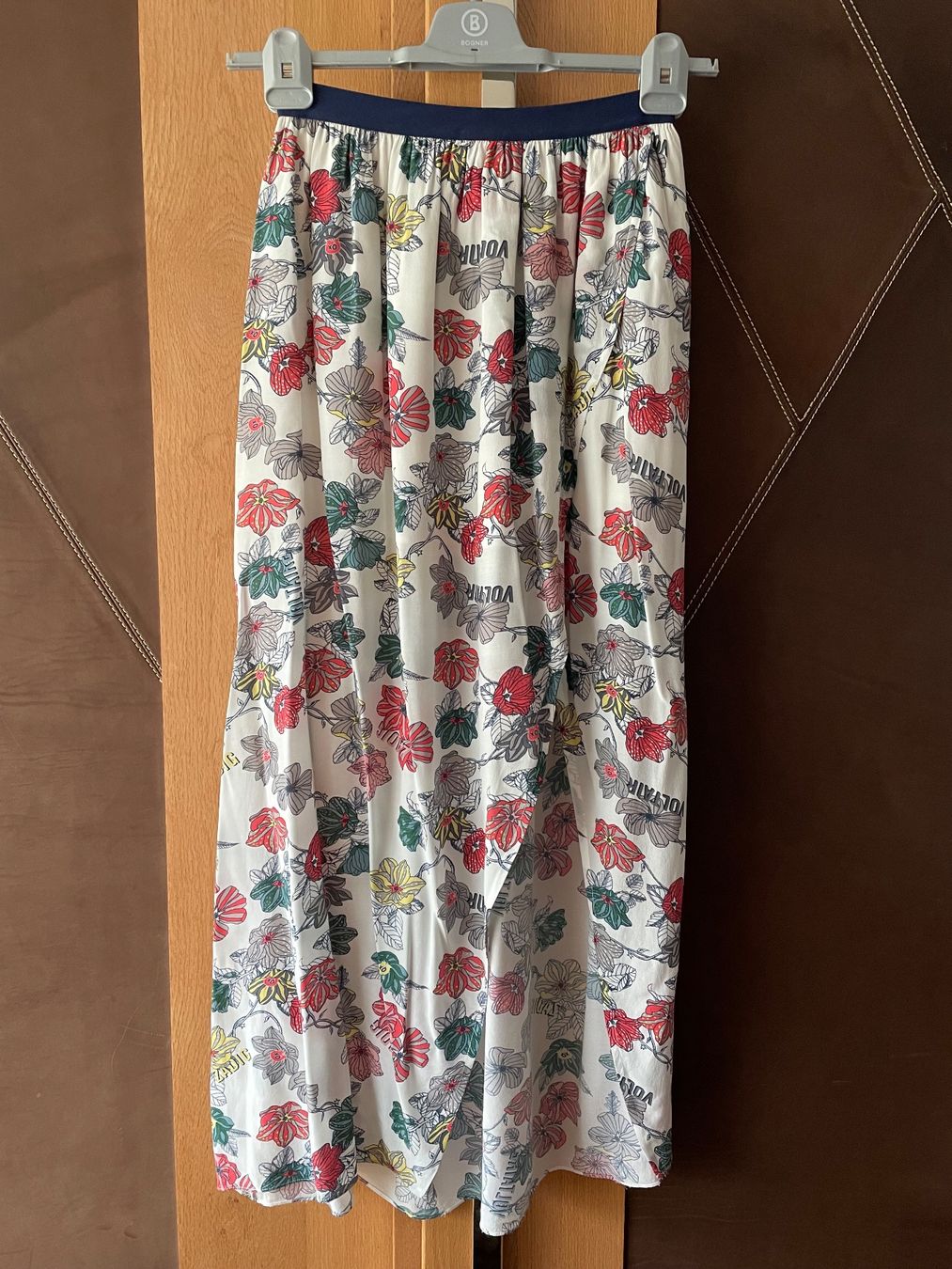 Jupes: ZADIG&VOLTAIRE Jupe multicolor Gr. 36 – D'occasion à Chur par Hortensia03