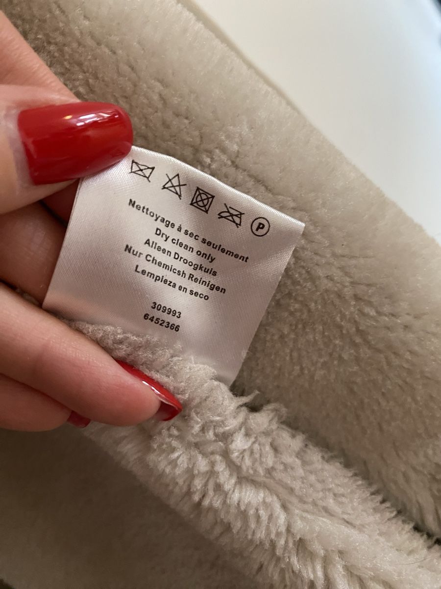 Cappotti: 1. 2. 3. PARIS Winter coat – Usato da Basel venduto da dar_ch4051 5