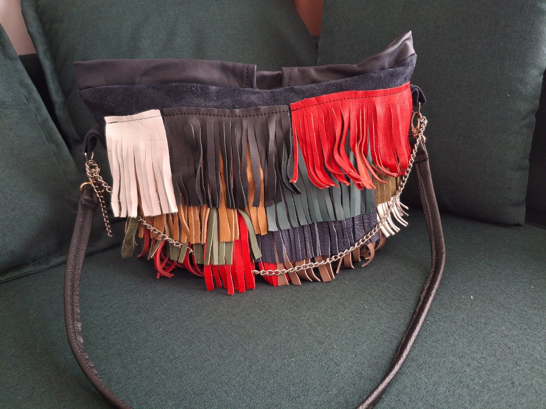 Borse da donna: Schicke Leder Fransen Handtasche / Schultertasche - Chic! – Nuovo (secondo la descrizione) da Bellikon venduto da MellonCollieMitTwint 5
