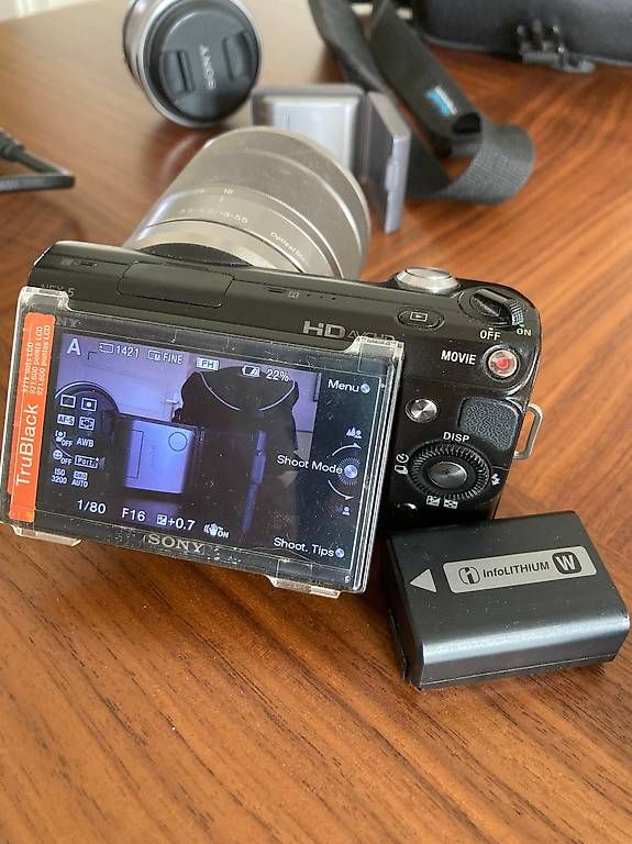 Sony Fotocamera: SONY Digitalkamera SEL 1855 – Usato da Oberwil BL venduto da magaz-1