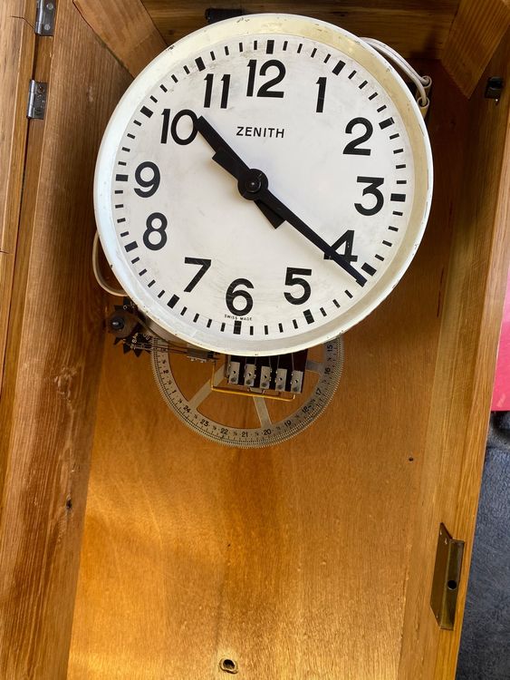 Boîte De Tampons Pivotés Pour Montre Ancienne - Pièce D'horlogerie L.R - Occasion
