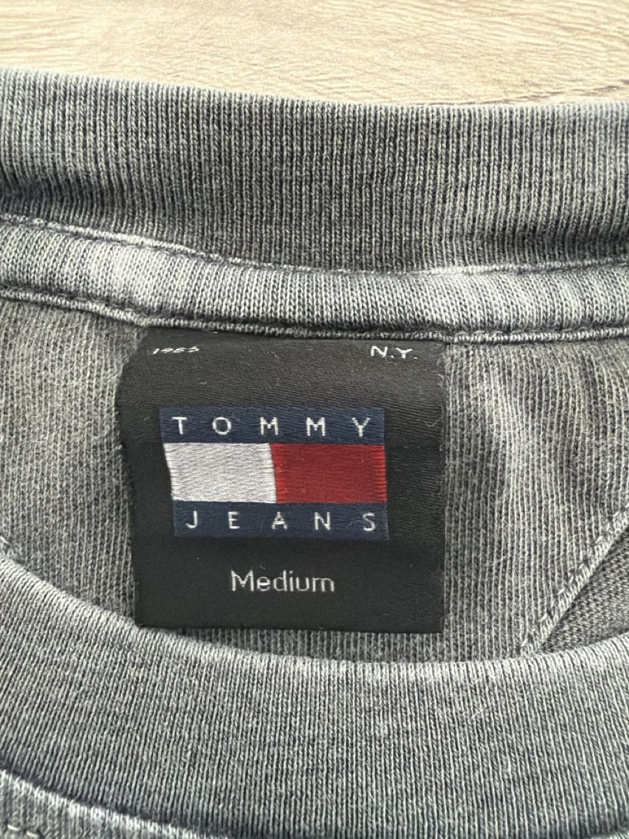 Tommy Hilfiger T-shirt: T-shirt Tommy Jeans taille M – Usato da Moutier venduto da francisco20 2