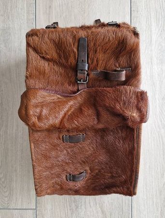 Original antiker Schweizer Affranzen - Fellrucksack