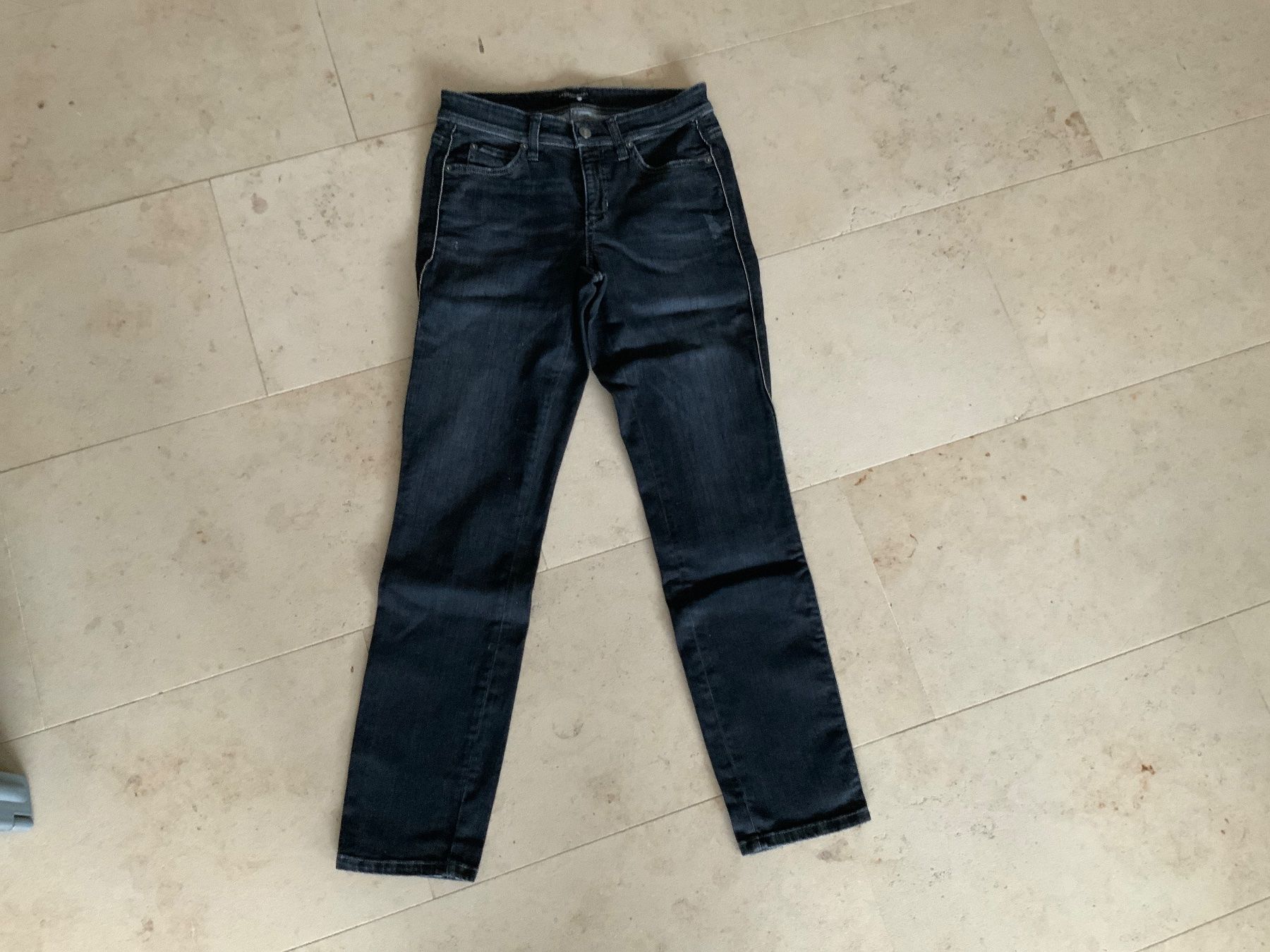 Cambio Jeans: Cambio Jeans 36 – Usato da Buchs SG venduto da Sunie
