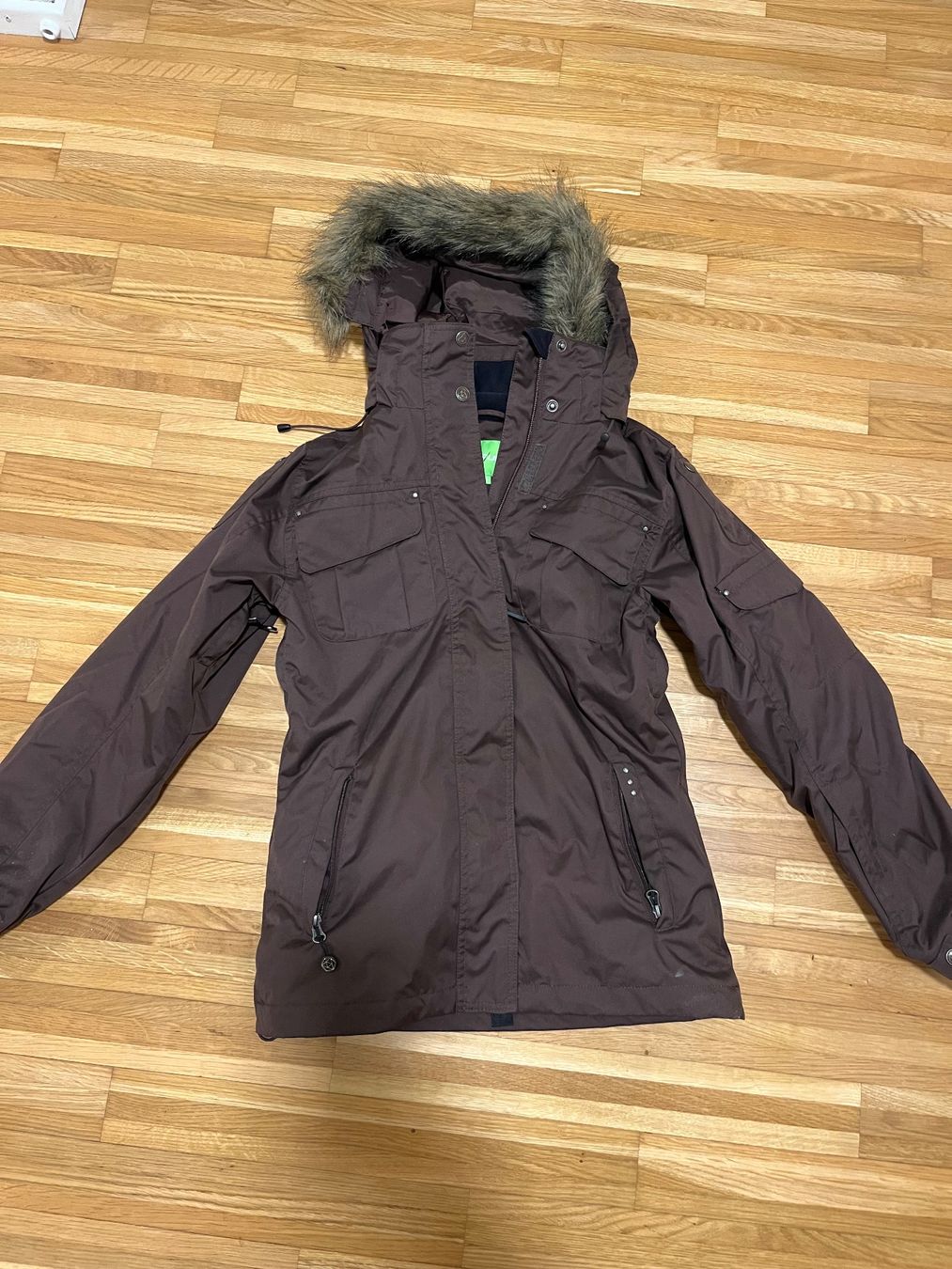 Giacche: Pulp Skijacke Gr. XS braun – Usato da Root venduto da mele2013