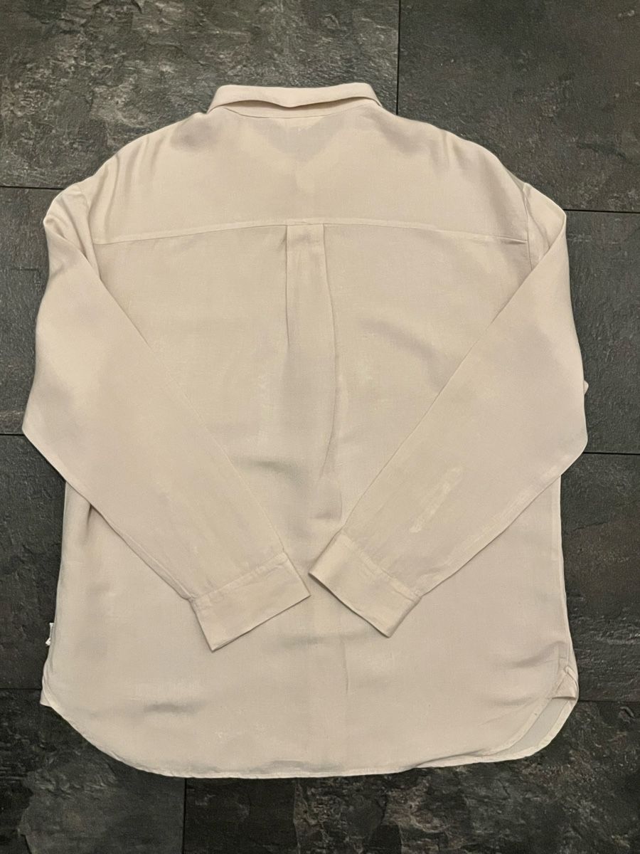 Camicie: Chemise en lin SUBTITLED – Usato da Lausanne venduto da micou47 1