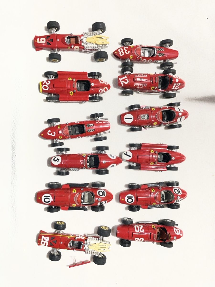Brumm Modellini d'auto: 12 Ferrari F1 – Usato da Zuerich venduto da HaYvFoRu