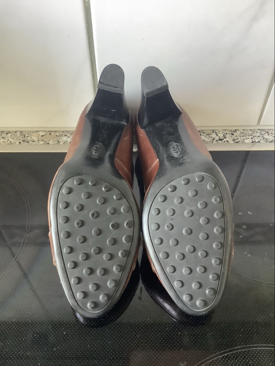 Tod'S Scarpe da donna: Tod's Pumps Grösse 36 – Usato da schaffhausen venduto da Chiquimiki 2