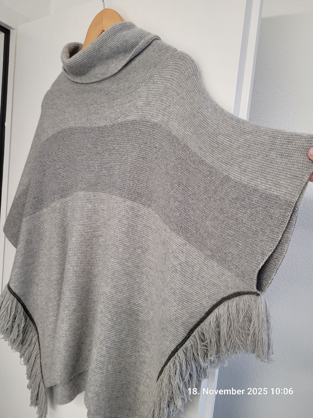 Fabiana Filippi Maglioni & Felpe: Fabiana Filippi Pullover, Gr. S, Grau-Töne, – Usato da Bünzen venduto da Milly32 1