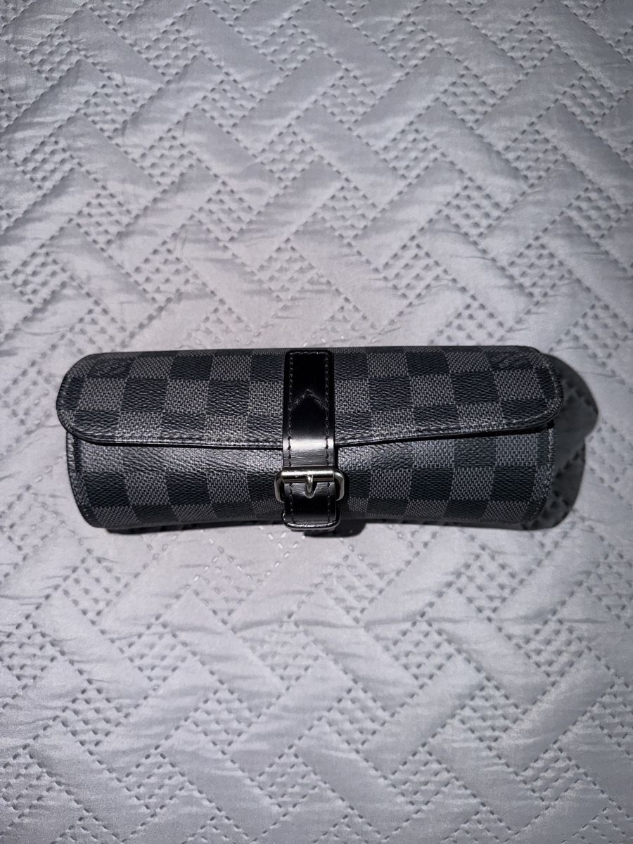 Louis Vuitton Scatole porta orologi: Uhrenetui Louis Vuitton – Usato da Döttingen venduto da FG9