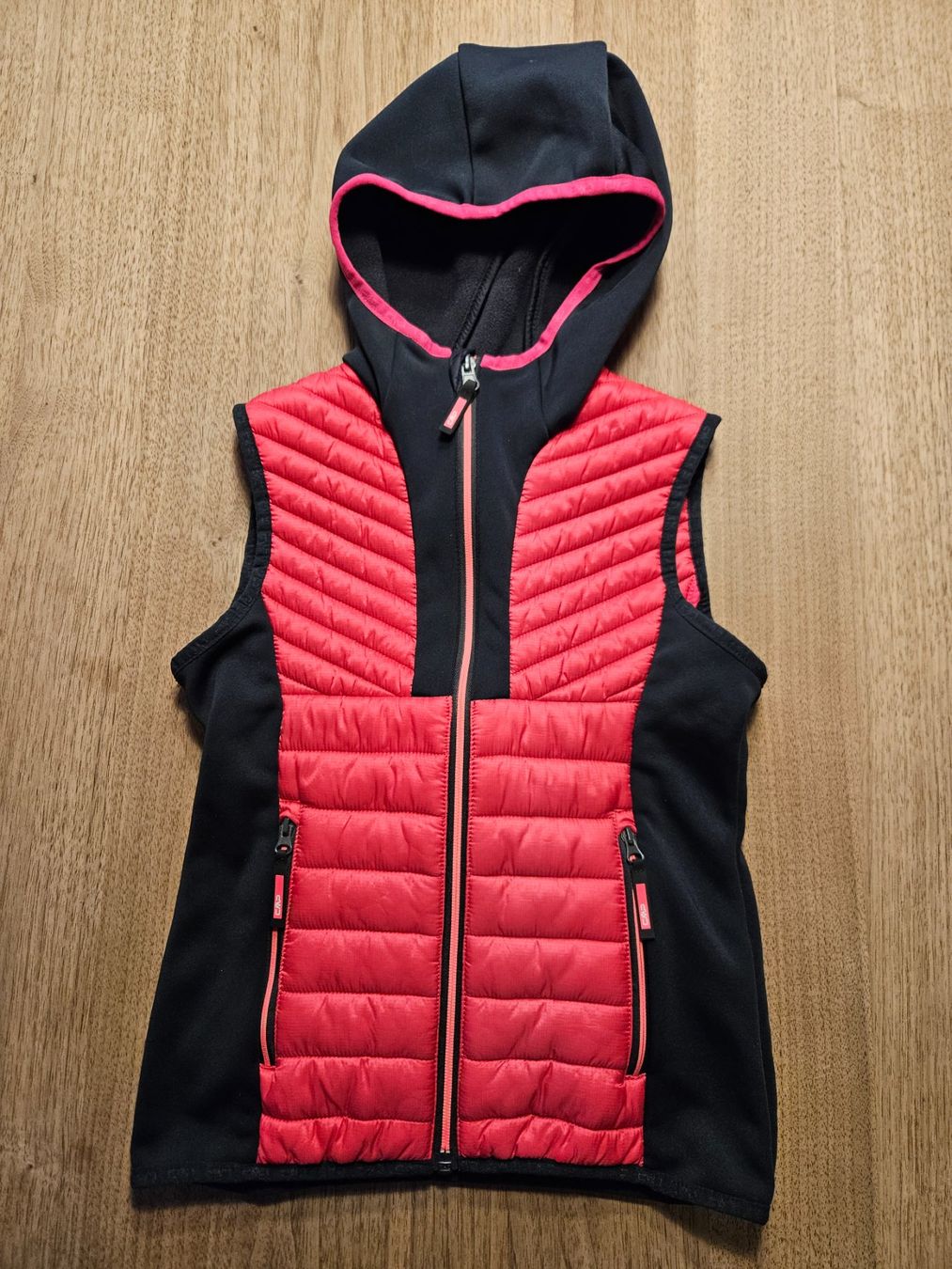 CMP Altro abbigliamento per bambino: CMP Weste Gr. 128, Steppweste, Top Zustand – Usato da Waltenschwil venduto da sattelschrank
