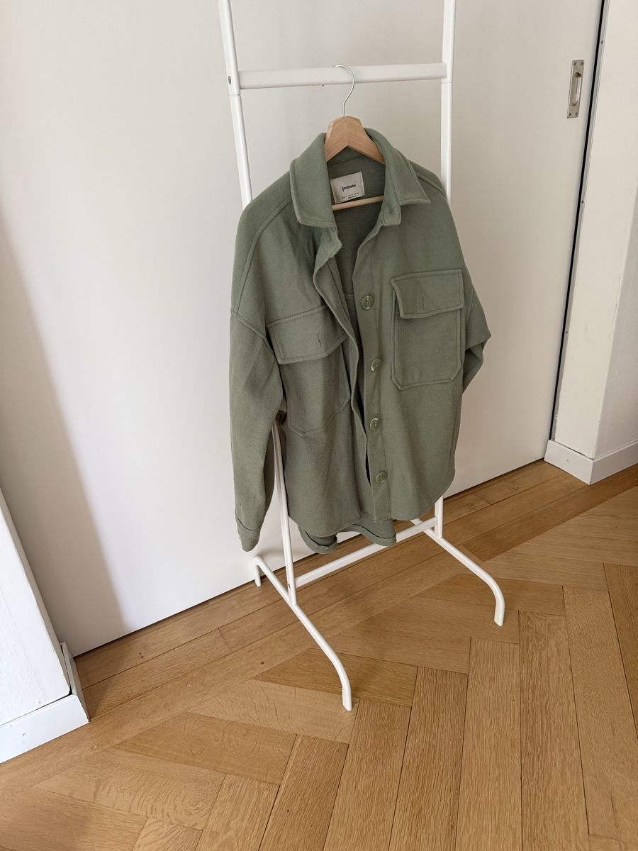 Vestes: Übergangsjacke Olivgrün Gr. S – D'occasion à Bern par p_studer_e 2