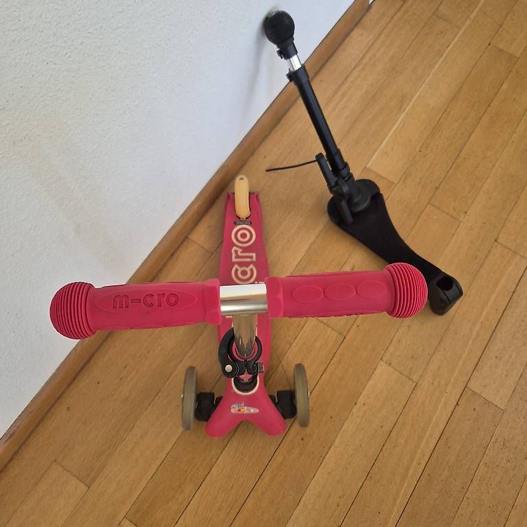 Micro Kickboard: Micro Delux Trotti  / Kiki mit Sitz – Gebraucht aus Bremgarten AG von wellea 3