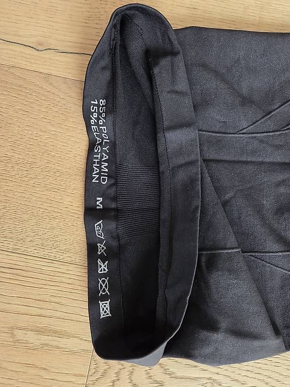 Altra biancheria intima: Shapewear Oberteil M schwarz – Usato da Hilterfingen venduto da boal1980 1