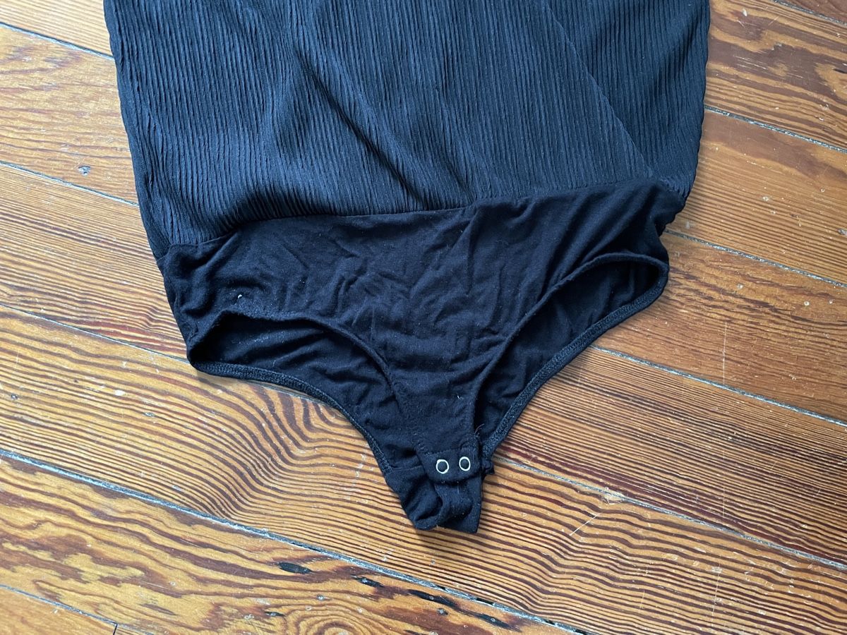 Mango Top: Schwarzer Body, Grösse M! – Usato da Bern venduto da Corinn_na 2