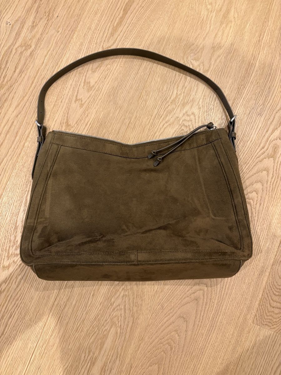 H&M Borse da donna: H&M suede bag  – Nuovo (secondo la descrizione) da St. Gallen venduto da ott_f827 1