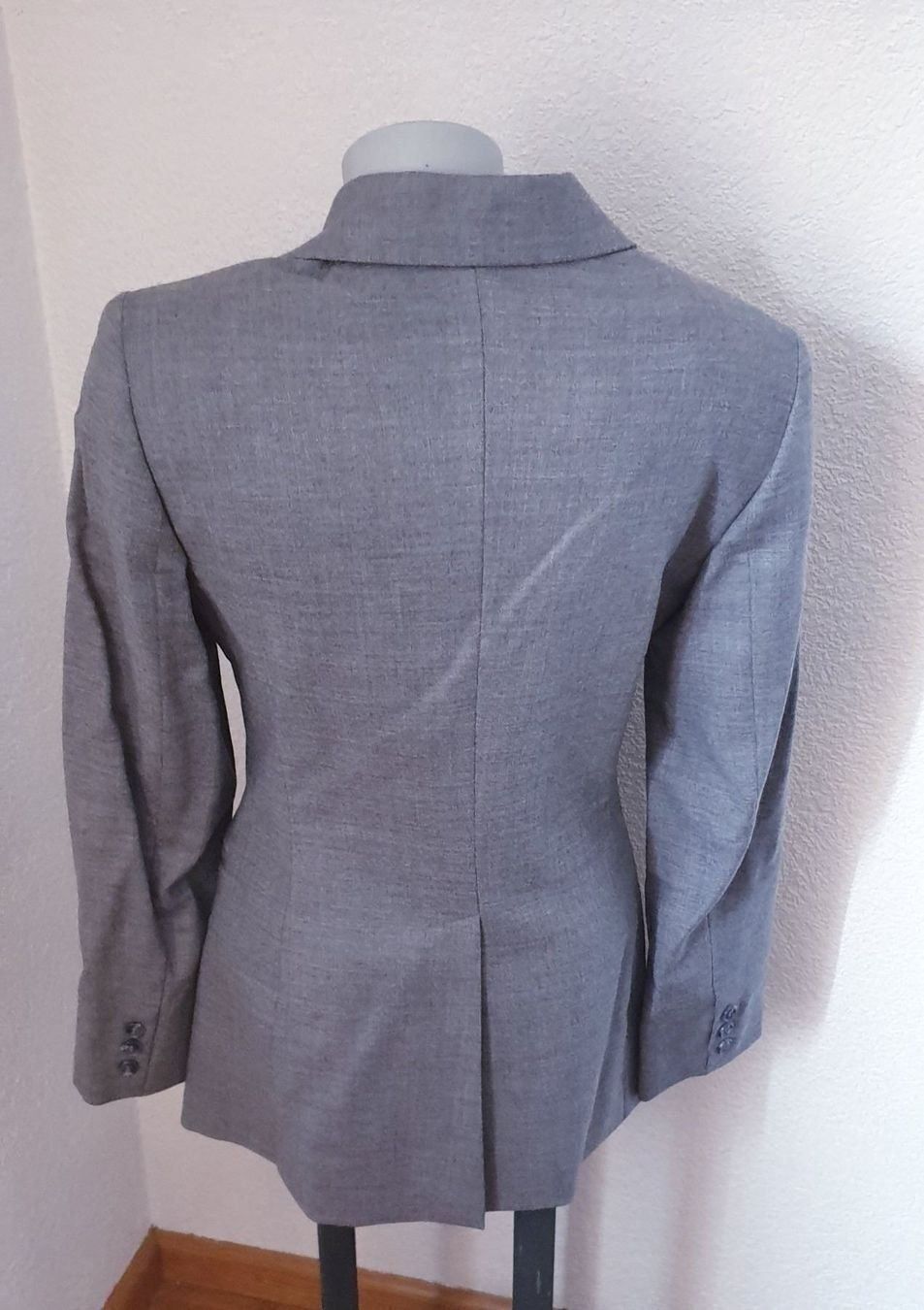 Benetton Vestes: Benetton Blazer Grau ital. 42 ca. 36 – Neuf (Voir description) à Füllinsdorf par Sternenblick19 1